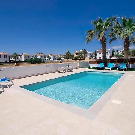 Villa Suncity Boutique Beachfront Ayia Napa